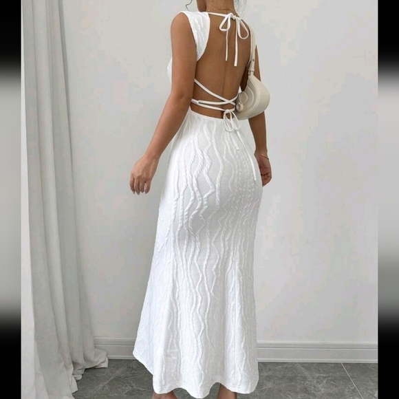 Women's Summer Solid Color Fishtail Hem Spaghetti Strap Bodycon Backless Dress - Picture 2 of 4